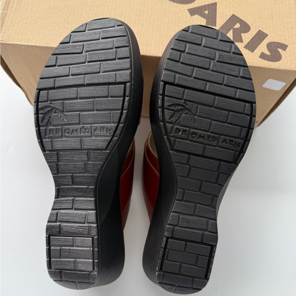 DROMEDARIS - Jesse Leather Wedge Sandals - Picture 6 of 8